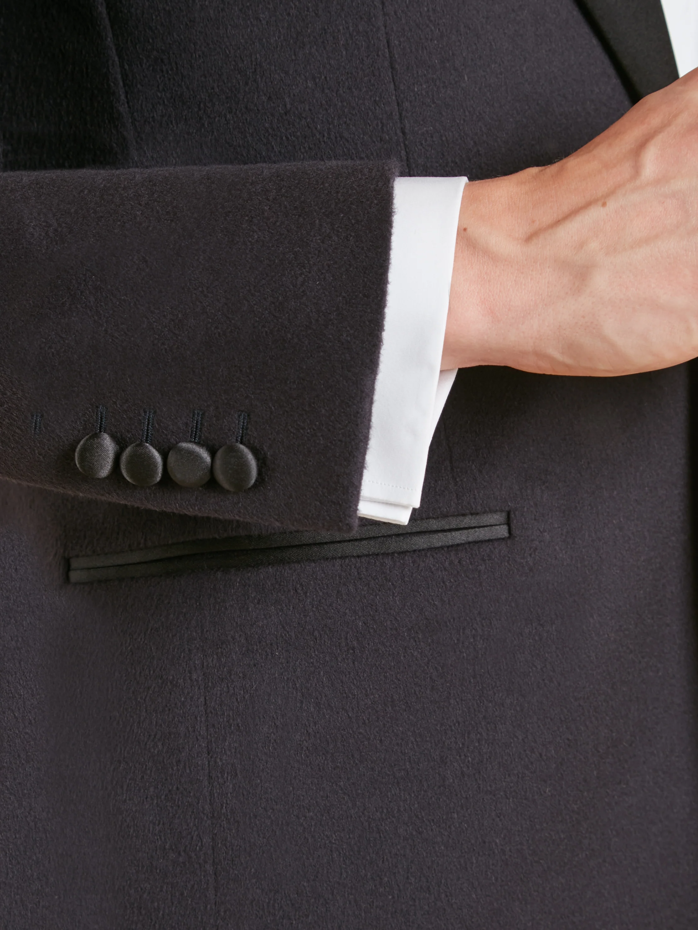 Lightweight Cashmere Smoking Jacket - Navy - Image 4