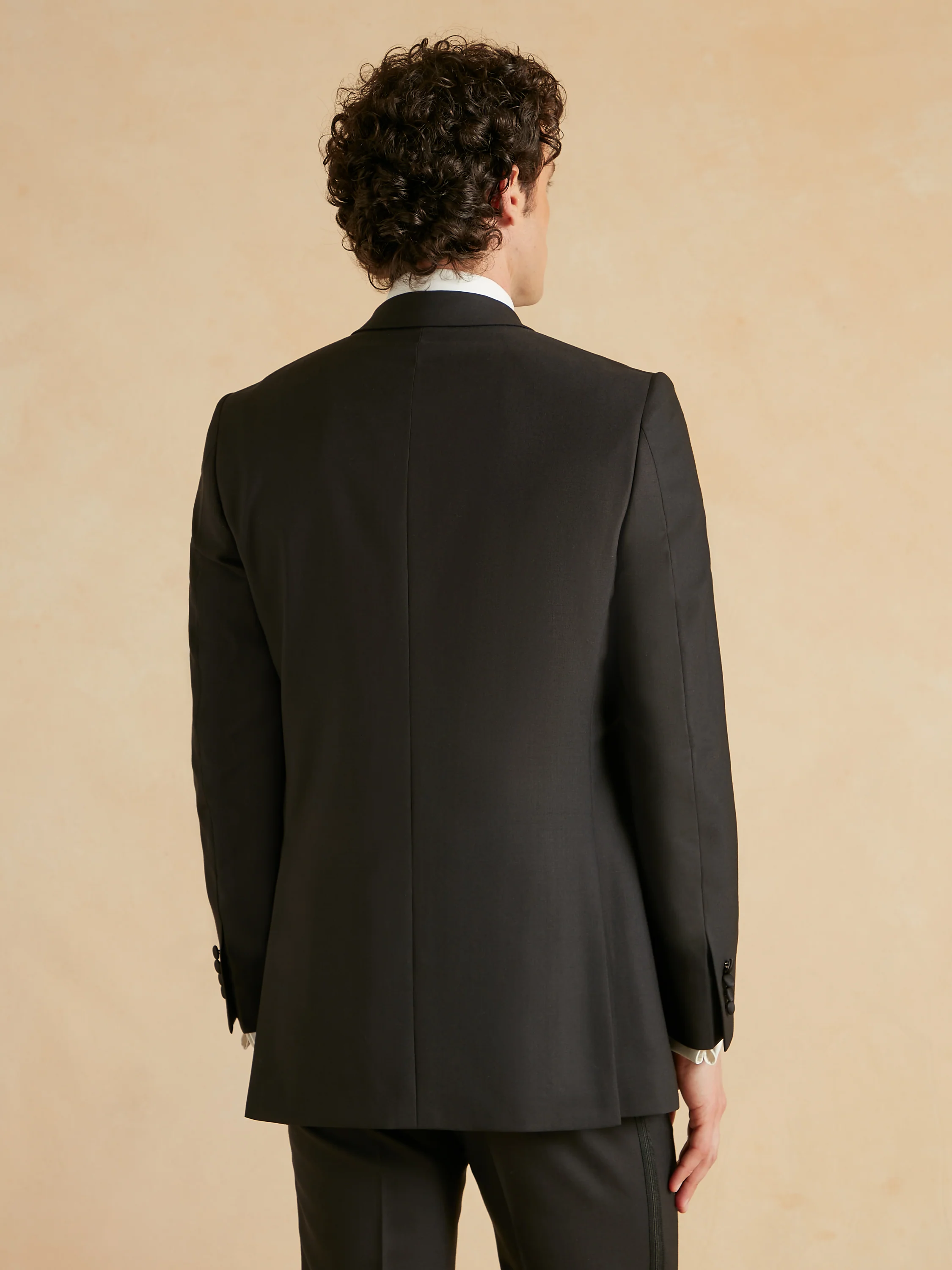 Lightweight Fresco Wool Dinner Jacket - Black - Image 5
