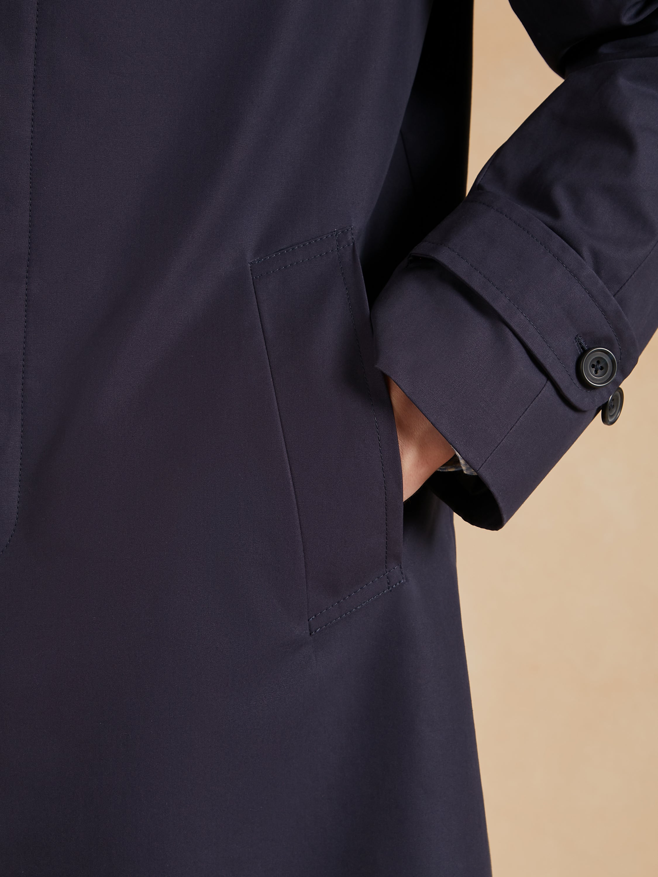 Ventile Raincoat - Navy - Image 5