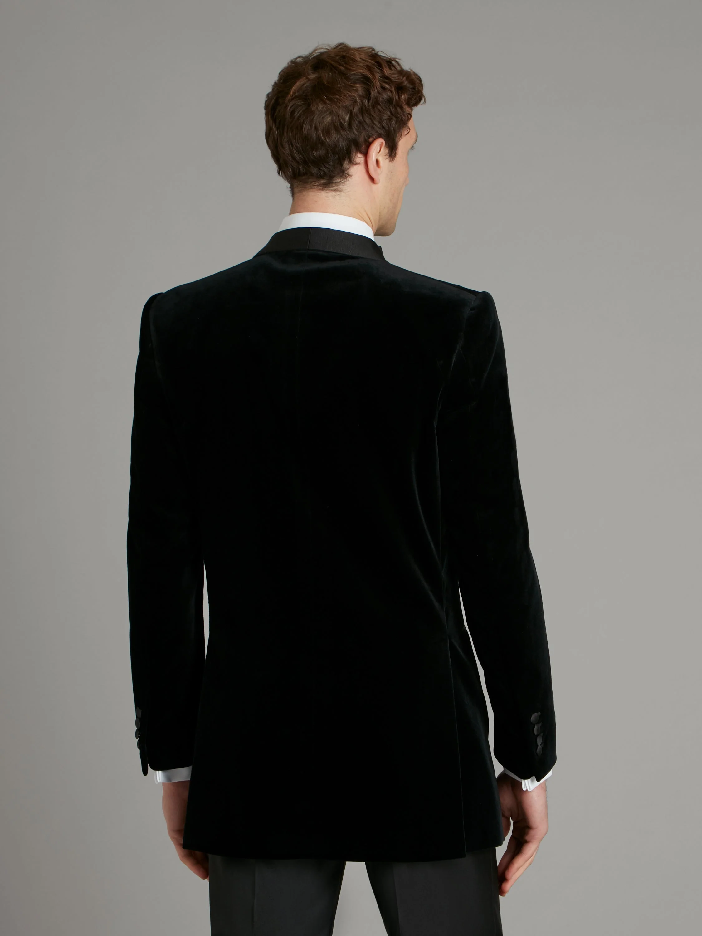 Whittaker Smoking Jacket - Black Velvet - Image 5